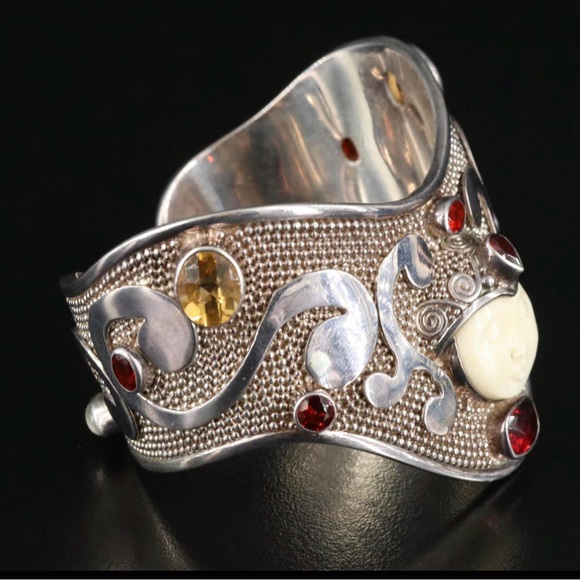 SAJEN CUFF SILVER FACES GODDESS BRACELET BONE GARNET, CITRINE - Picture 6 of 9